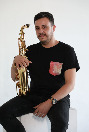 Лучший репетитор по игре на саксофоне - преподаватель Эль Халиль Халиль.